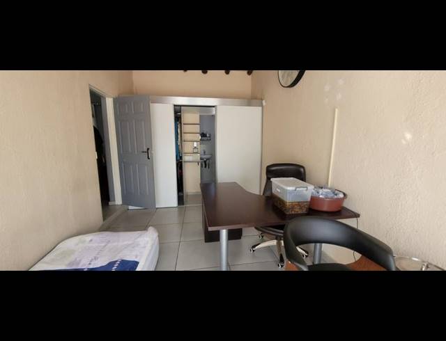 3 BEDROOM HOUSE FOR SALE IN BRACKENDOWNS
